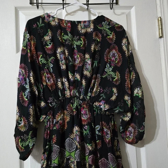 ALEXIS Holli Tapestry Print Mini Dress, Boho Peasant Dress w/Tassle Ties, EUC! - Picture 7 of 16